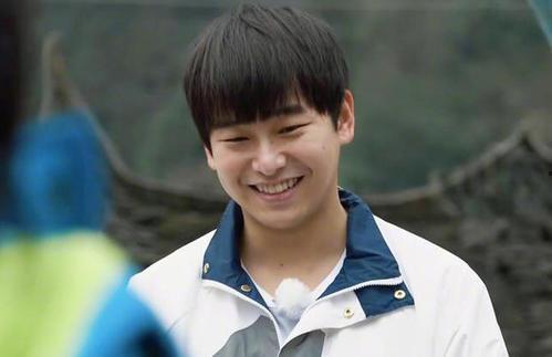 彭昱畅最新恋情爆料,新恋情引网友热议，甜蜜互动引猜测  第1张